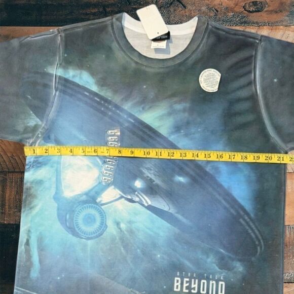 Star Trek Beyond Official AOP Sublimated USS Enterprise T-Shirt MENS LARGE NWT - Picture 5 of 6
